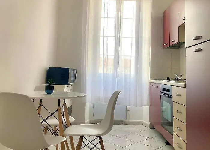 דירה Belle Appartament Pres De La Mer ניס