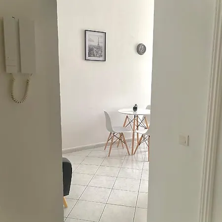 Apartment Belle Appartament Pres De La Mer Nice